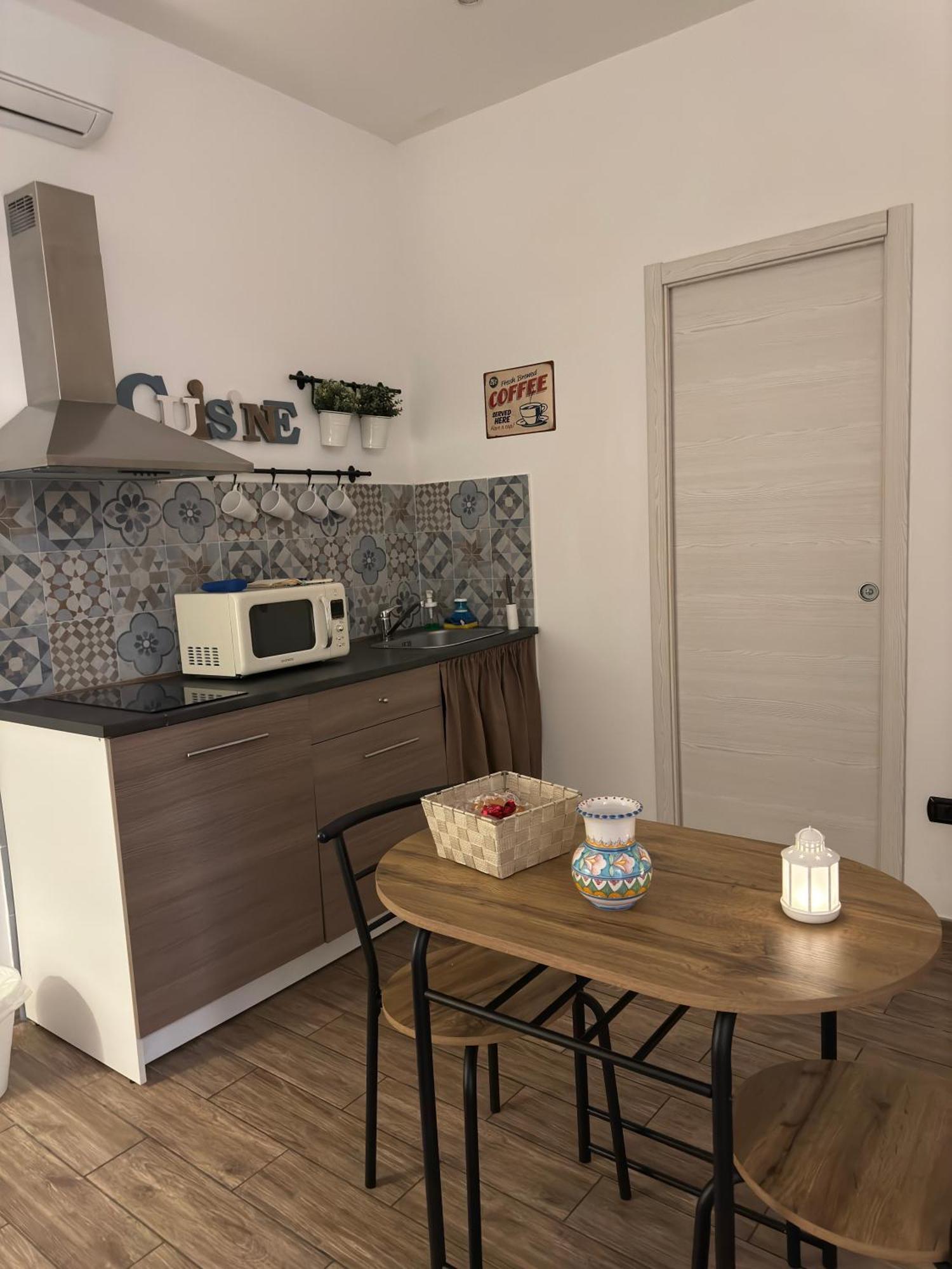 Dimora San Marcellino Villa Наполи Екстериор снимка